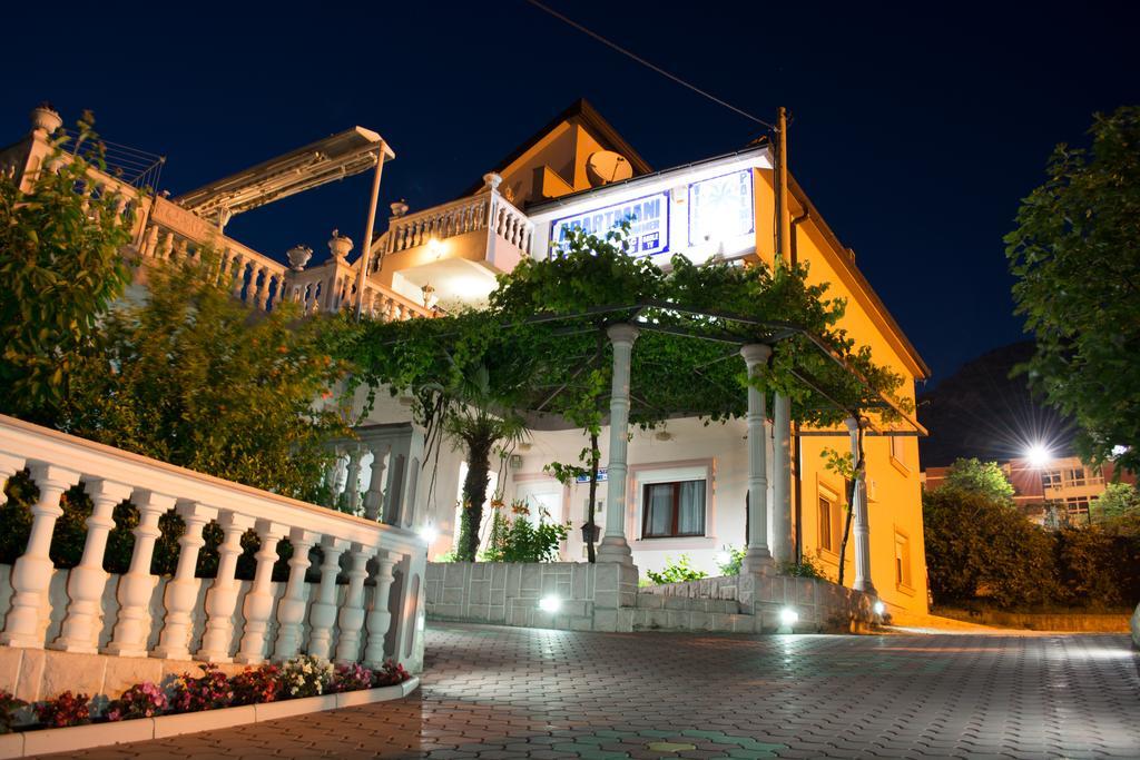 Villa Palma Guesthouse Mostar Exterior foto